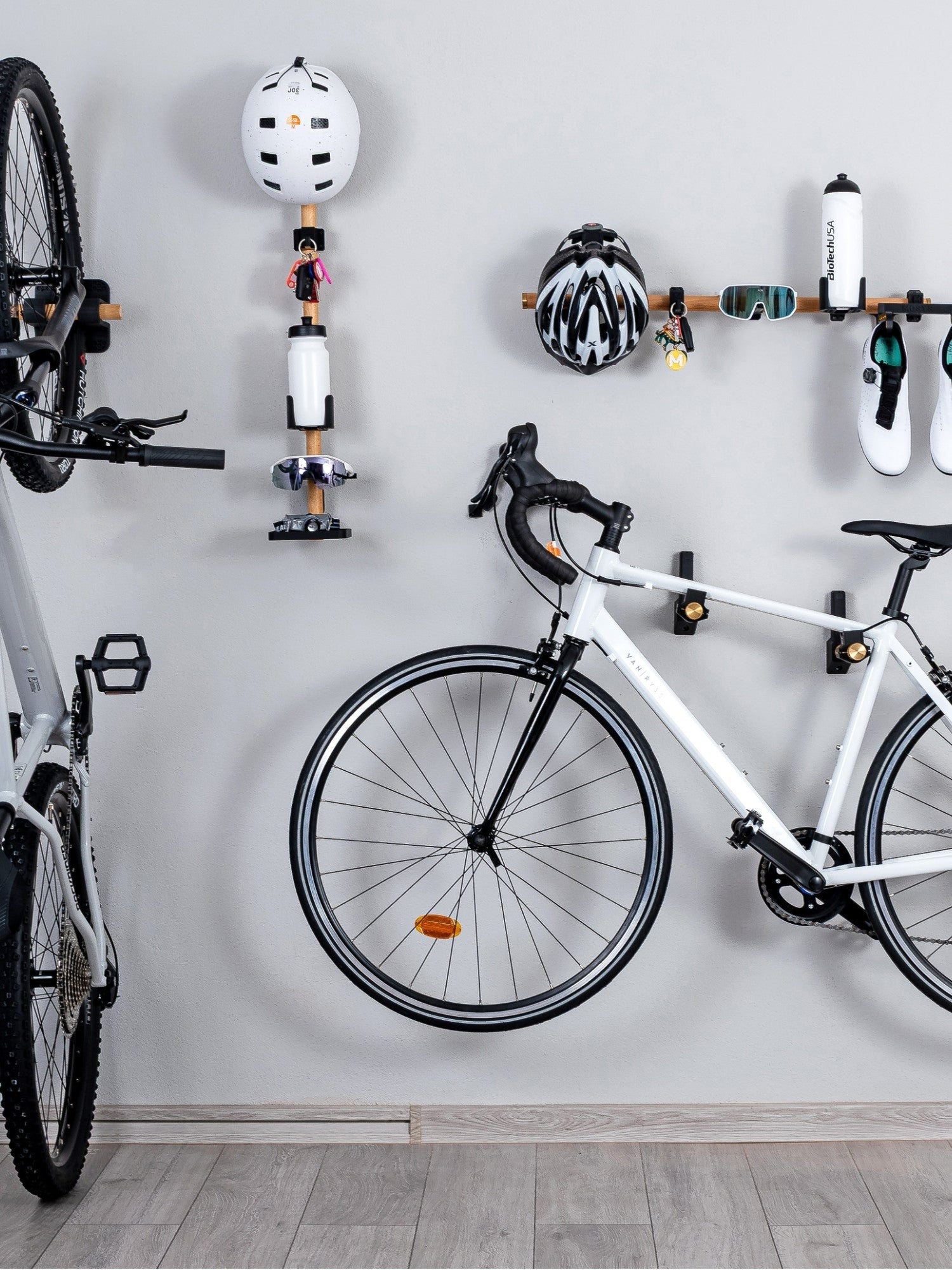 Suporți Echipamente Sportive