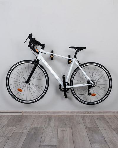 Fahrradständer an der Wand