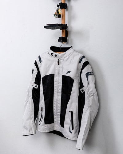 "MotoGear Hub" Motorradsupport